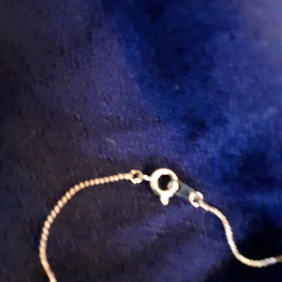 16 inch 14k gold necklace with charm - Picture 6 of 8